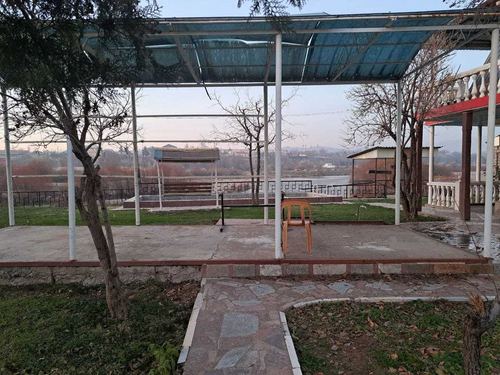 4-комнатная дача, 1100 м²
