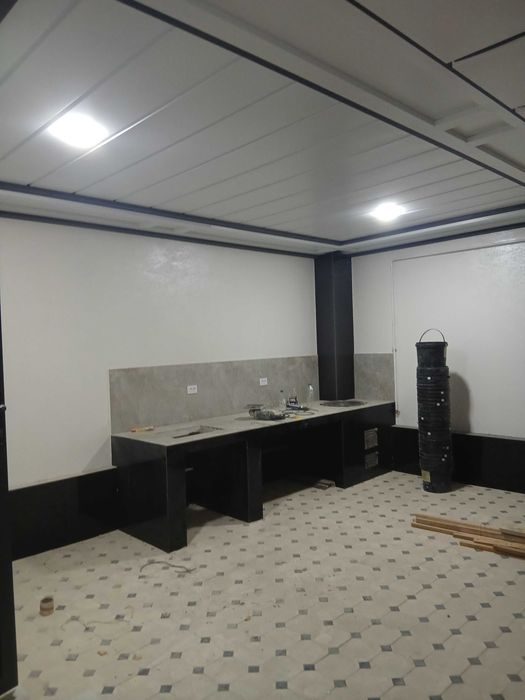 6-комнатный дом, 350 м², Чирчик, на продажу
