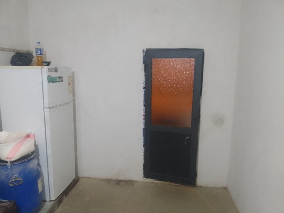 6-комнатная часть дома, 1149 м², Чирчик, на продажу