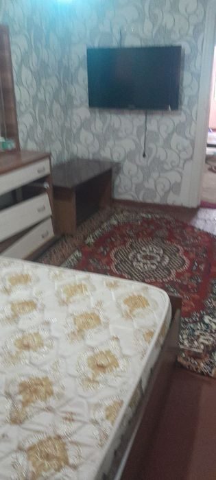 1-комнатная квартира, 35 м², Чирчик, в аренду