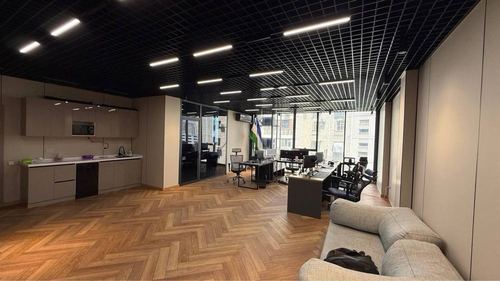 Продается Евро офис Ор-р: Аэропорт 85м2