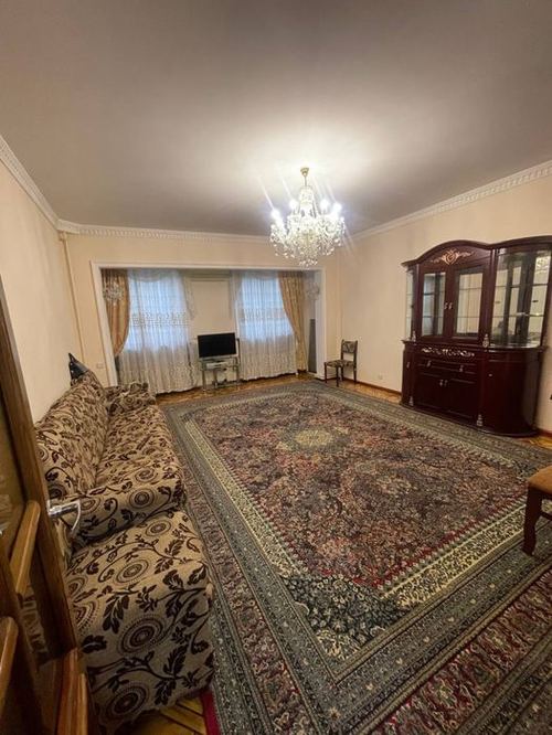 2-комнатная квартира, 60 м²