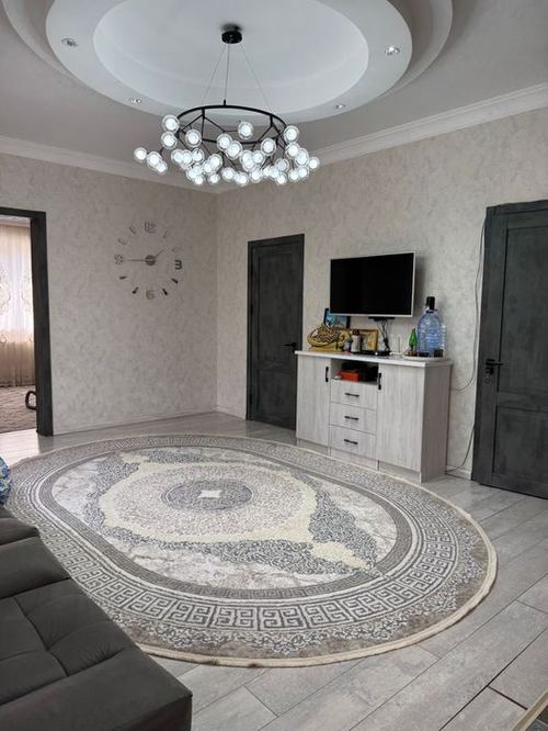 7-комнатный дом, 1200 м²