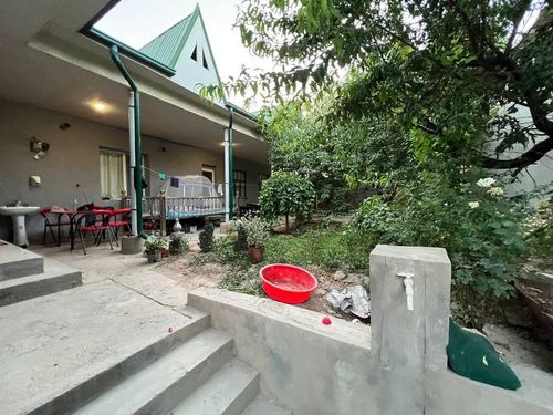 4-комнатный дом, 300 м²