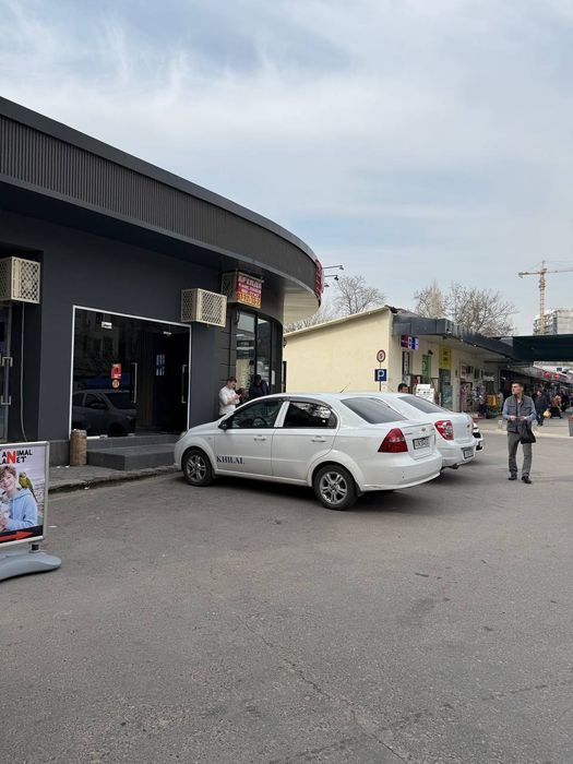 Продаётся помещение в Яккасарай Ул Шота Руставели Ор вход Аския базар