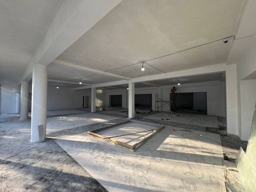 Продаётся обьект 130кв.м первый линия ор:16 Больница