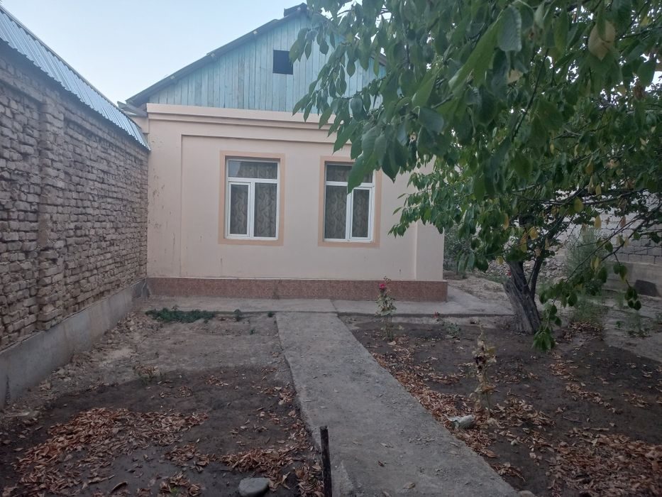 2-комнатная часть дома, 3.6 м², Чирчик, на продажу