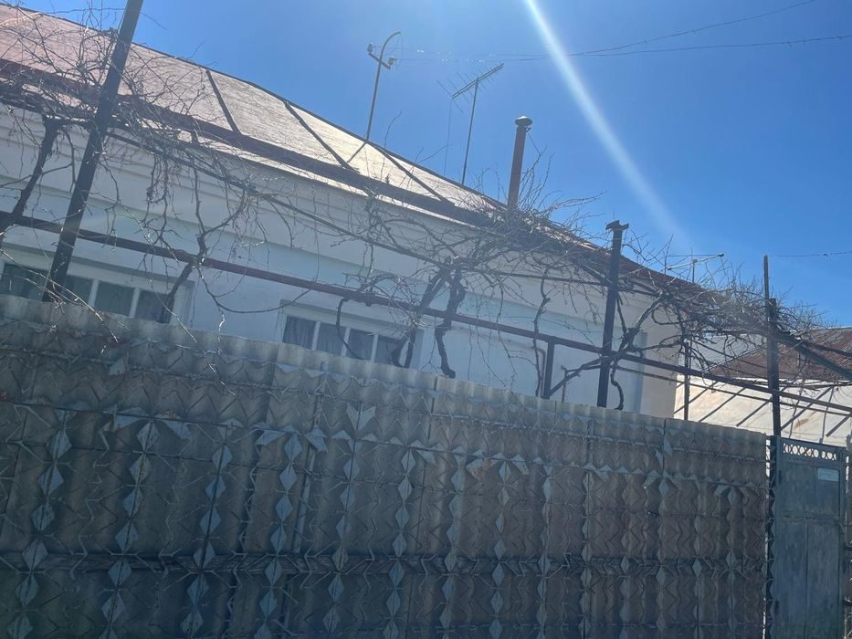 7-комнатная часть дома, 7 м², Чирчик, на продажу