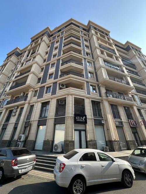 Коммерция 520м² 1 этаж City Life Пирамид первая линия ул. Нукусская