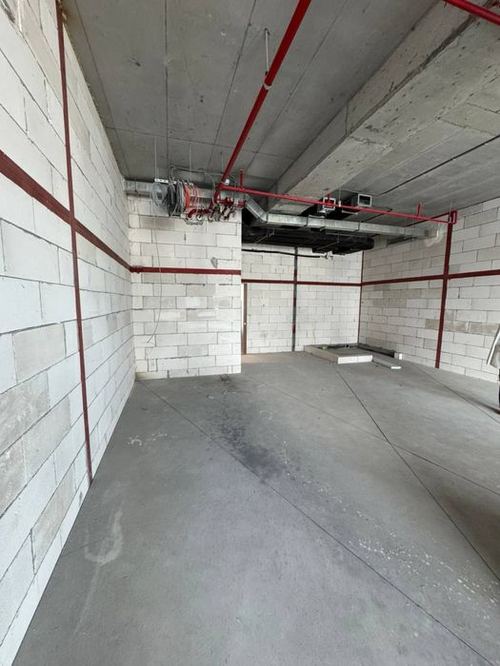 Продается помещение ЖК Piramit Tower 86м2