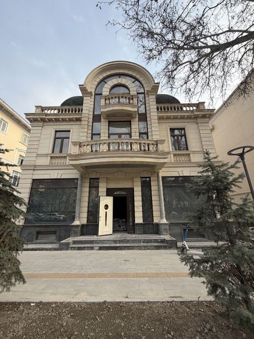 Яккасарай Аския 1350кв.м отдельно стоящие здание
