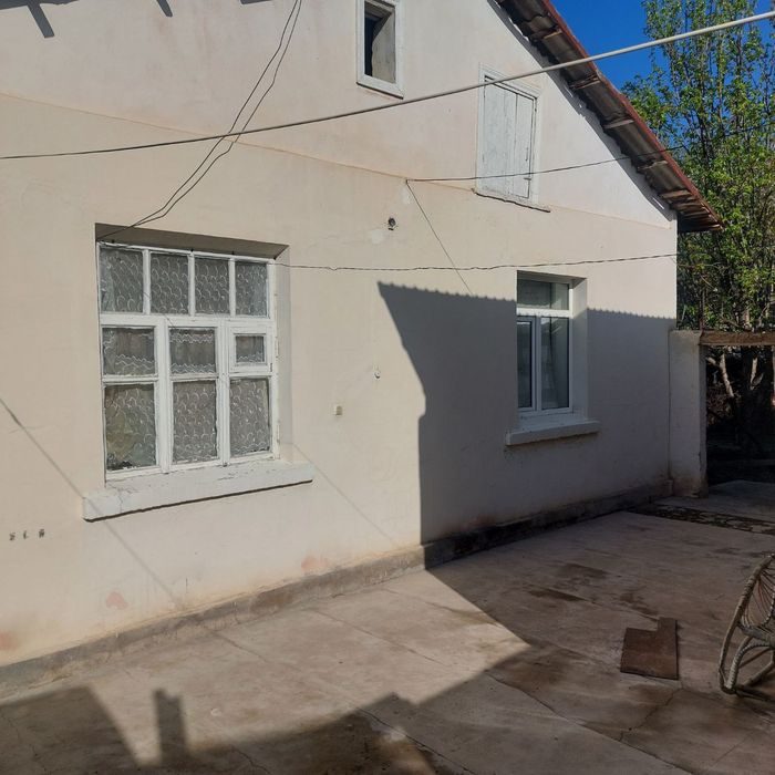 5-комнатная часть дома, 6 м², Чирчик, на продажу