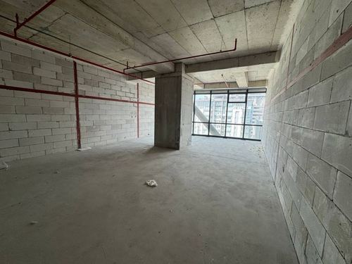 Продается помещение ЖК Piramit Tower 92м2