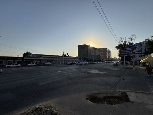 Аренда помещения вдоль дороги под бутик,кафе,офис и т.д. ор: Налоговый