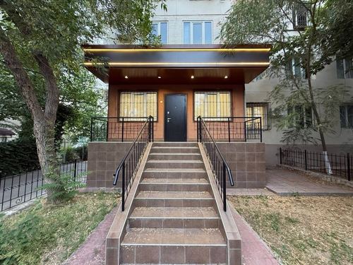 Аренда под Офис Ориентир Ракат Махалля 65м2 1500$