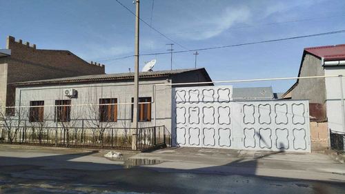 6-комнатный дом, 600 м²