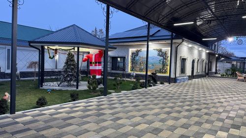 5-комнатная часть дома, 1200 м²