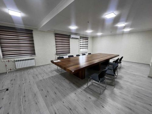 Сдаются офисы в БИЗНЕС-ЦЕНТРЕ на Шота Руставели|  415 и 550 м² (55)