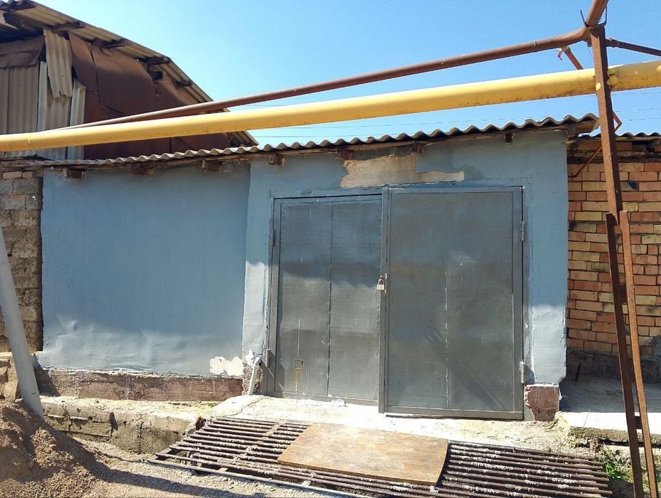 4-room house, 300 m², Chirchik, for sale