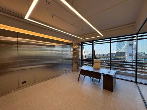 Аренда офиса в БЦ Zarafshon City с мебелью техникой