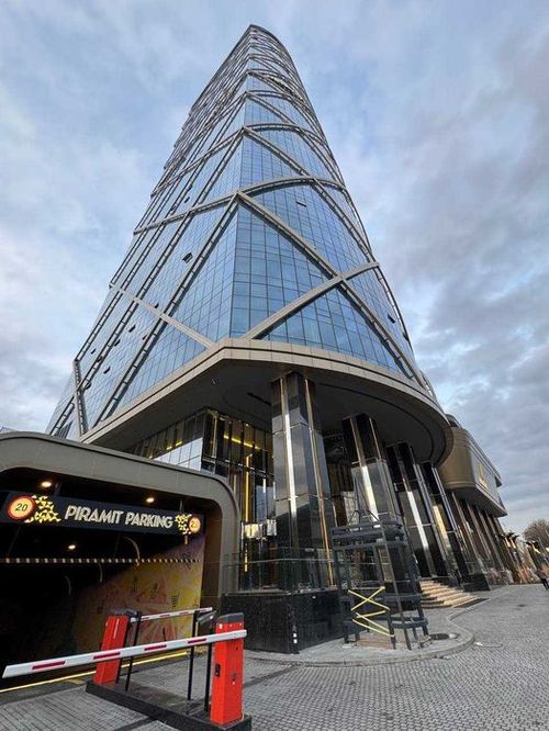 Аренда офис Piramit Tower 118м2