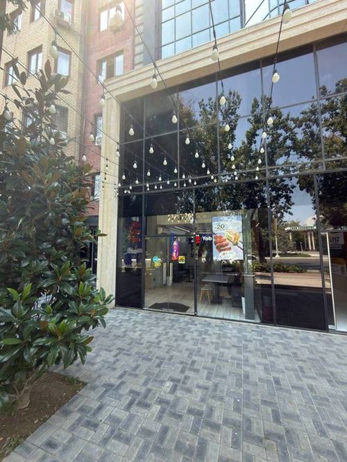 Аренда под Офис Ориентир Улица Бобур 74м2 1800$