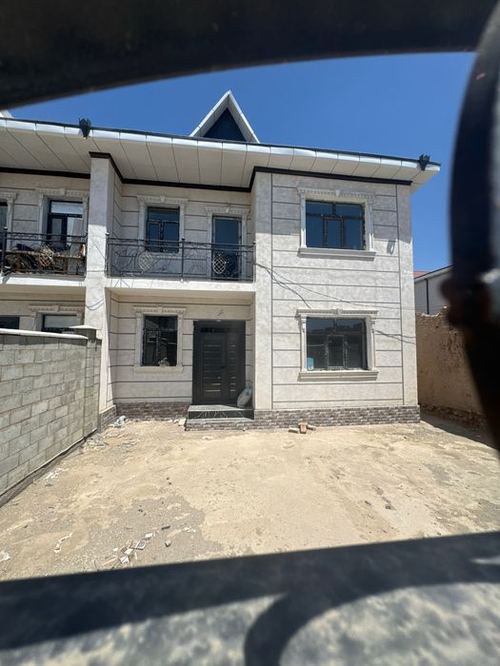 8-room apartment, 200 m²