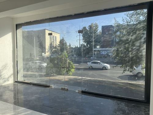 ВДОЛЬ ДОРОГИ | Аренда помещения на ул.КХАЙ | ор: 16- больница | 102м²