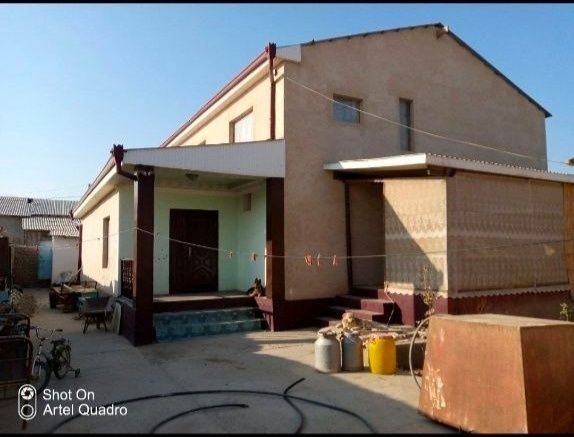 8-комнатный дом, 135 м², Нукус, на продажу