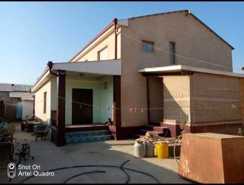 8-комнатный дом, 135 м²
