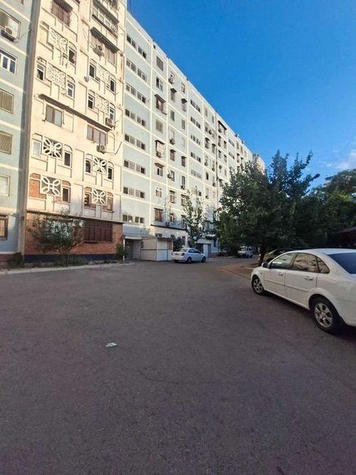 3-xonali kvartira, 72 m²