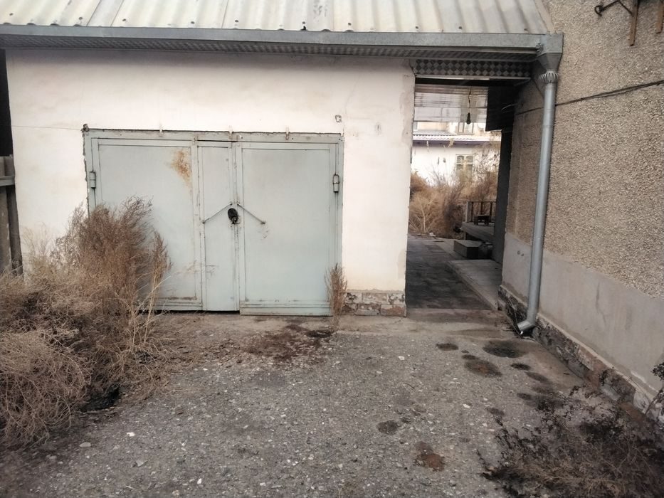 5-комнатный коттедж, 200 м², Нукус, на продажу