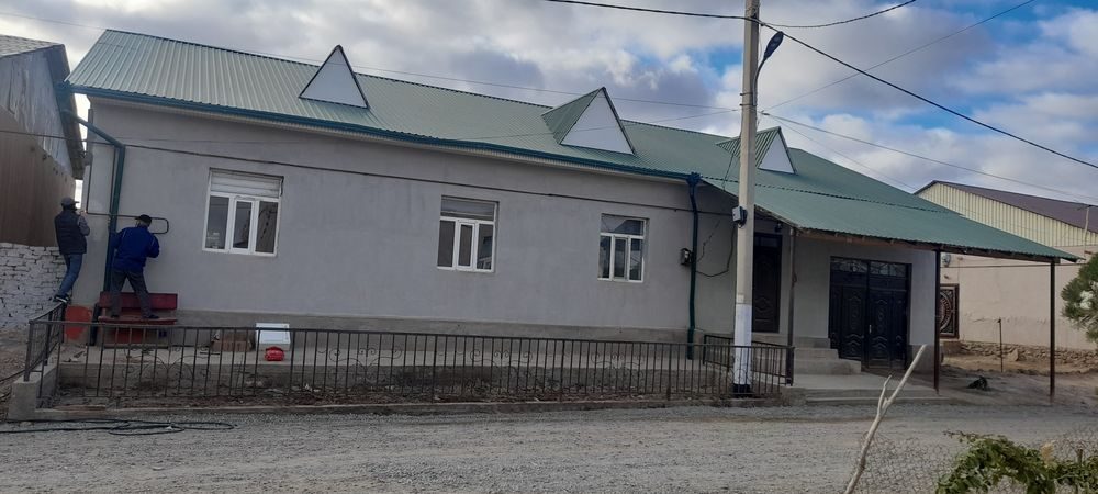 6-комнатный дом, 600 м², Нукус, на продажу