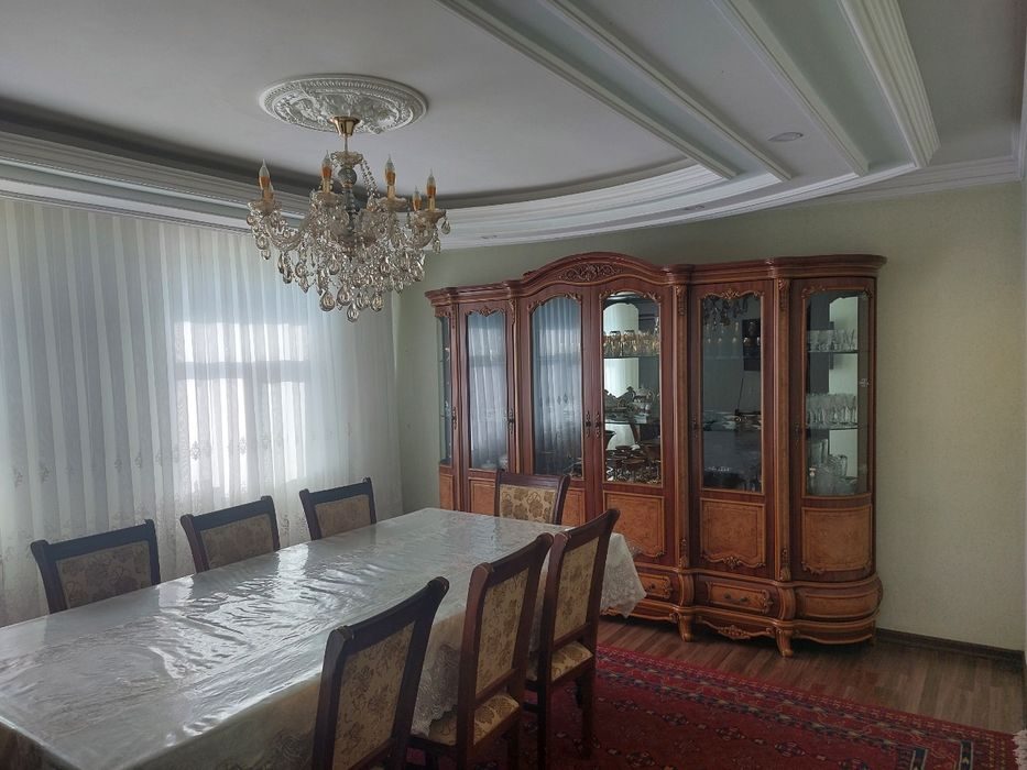 4-комнатная квартира, 90 м², Нукус, на продажу