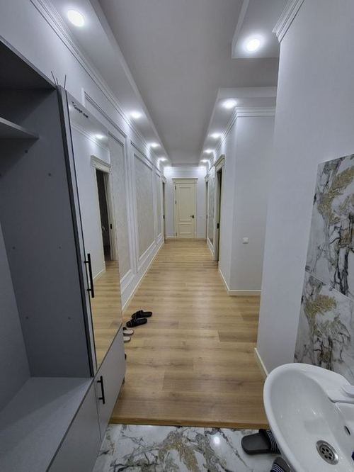 3-комнатная квартира, 500 м²