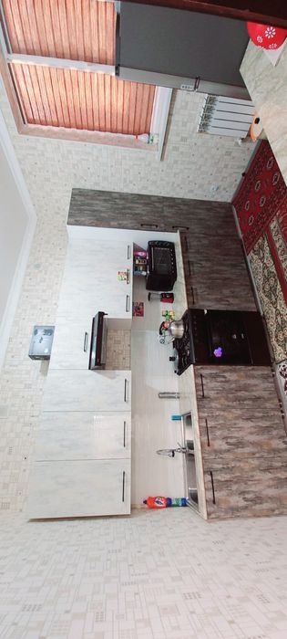 6-комнатный коттедж, 240 м²