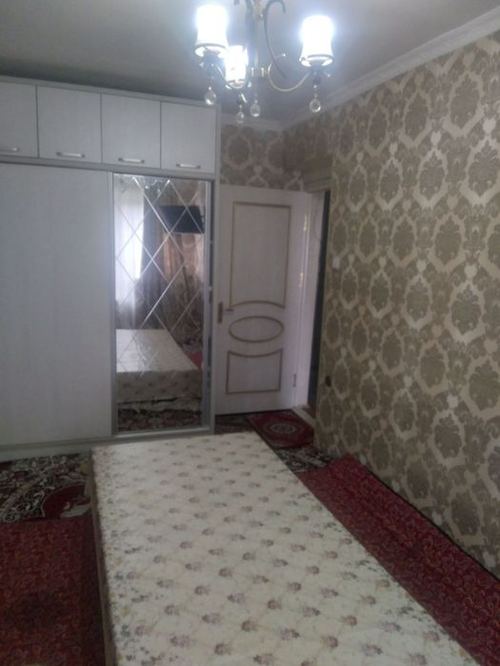 4-xonali kvartira, 80 m²