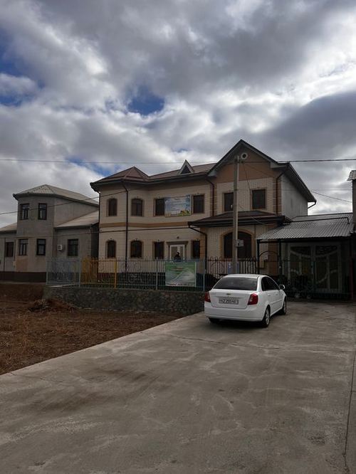 10-комнатный коттедж, 450 м²