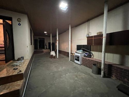 4-комнатная квартира, 130 м²
