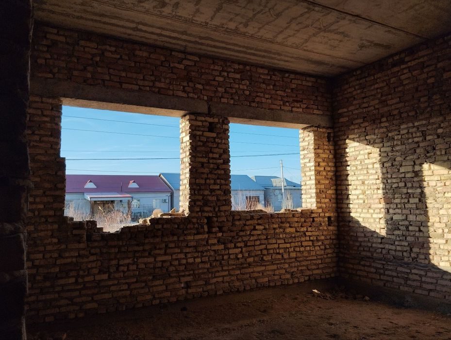 9-комнатный дом, 8 м², Нукус, на продажу