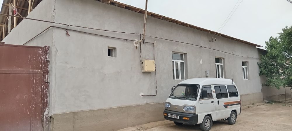 8-комнатный дом, 6 м², Нукус, на продажу