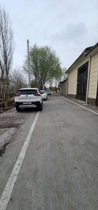 2-xonali uy, 195 m², Olmaliq, sotuvga