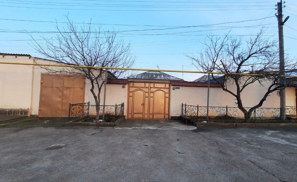 8-комнатный дом, 738.5 м², Алмалык, на продажу