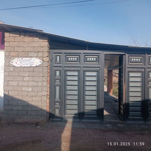 3-room dacha, 3 m²