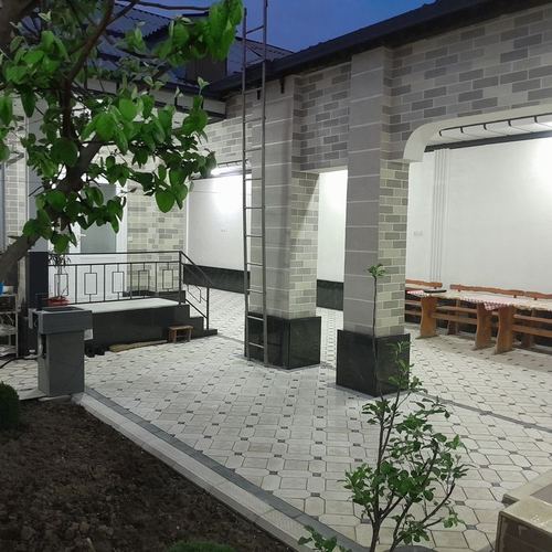 9-комнатный дом, 450 м²