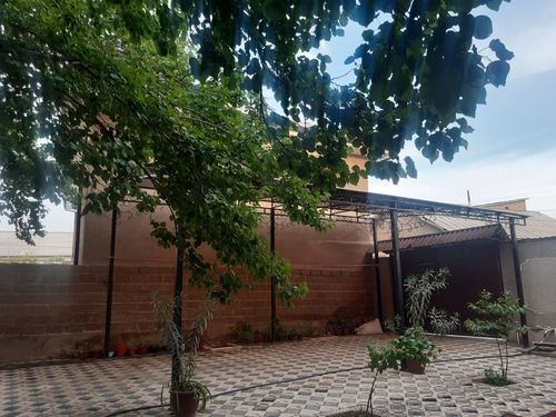 9-комнатный дом, 470 м²