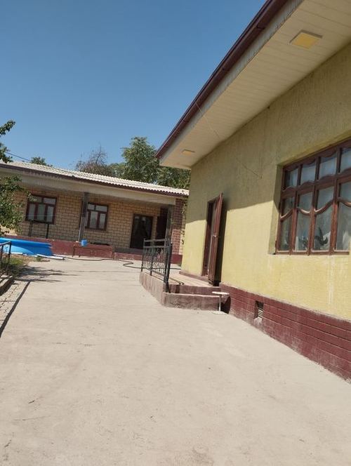 8-xonali uy qismi, 25 m²