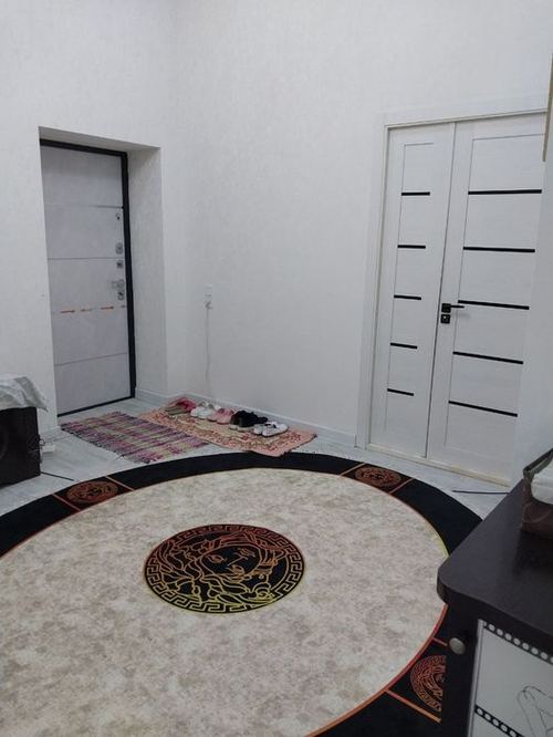 3-xonali kvartira, 94 m²
