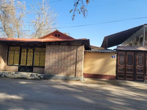 10-комнатный коттедж, 280 м²