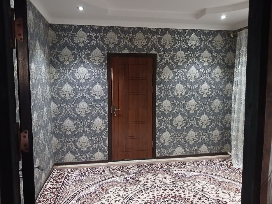 4-комнатная дача, 600 м², Янгибазар, в аренду